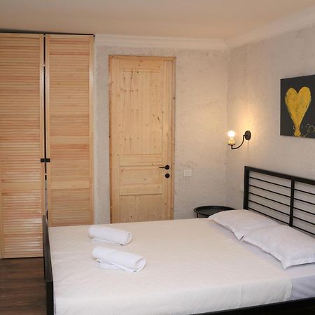 Cozy Zandukeli N15 - City Centre Tbilisi ภายนอก รูปภาพ