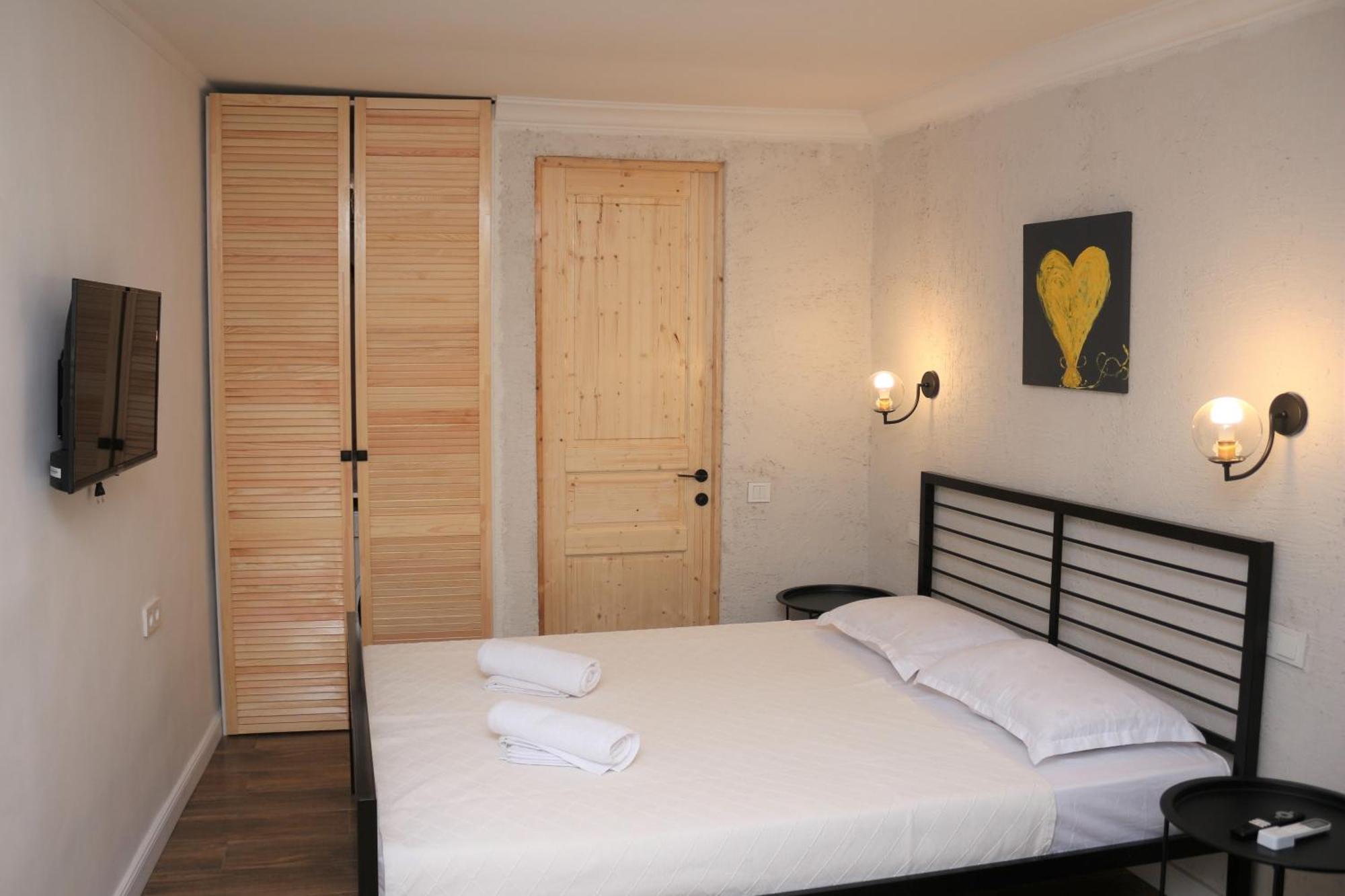 Cozy Zandukeli N15 - City Centre Tbilisi ภายนอก รูปภาพ